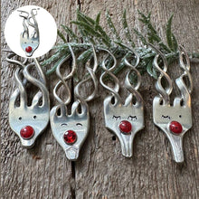 Last inn bildet i Galleri-visningsprogrammet, Morsom gaffel reinsdyr ornament
