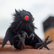 Last inn bildet i Galleri-visningsprogrammet, Mothman Baby poserbar kunstdukke
