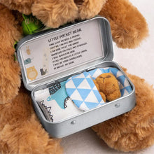 Last inn bildet i Galleri-visningsprogrammet, Teddy Bear in a Tin Box
