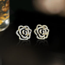 Last inn bildet i Galleri-visningsprogrammet, Vintage elegante camellia øredobber
