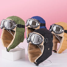 Last inn bildet i Galleri-visningsprogrammet, Vintage ear protection fleece hat
