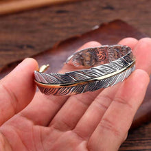 Last inn bildet i Galleri-visningsprogrammet, Vintage Feather Bracelet
