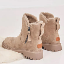 Last inn bildet i Galleri-visningsprogrammet, Winter boots
