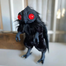 Last inn bildet i Galleri-visningsprogrammet, Mothman Baby poserbar kunstdukke
