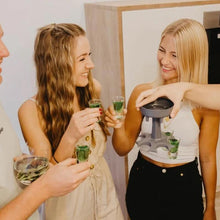 Last inn bildet i Galleri-visningsprogrammet, 6 Shot Glass Dispenser og Holder
