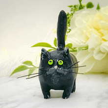 Last inn bildet i Galleri-visningsprogrammet, Kitty miniatyrskulptur
