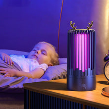 Last inn bildet i Galleri-visningsprogrammet, Mygglampe med gevirdekor
